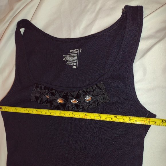 Old Navy tank top - Picture 3 of 5